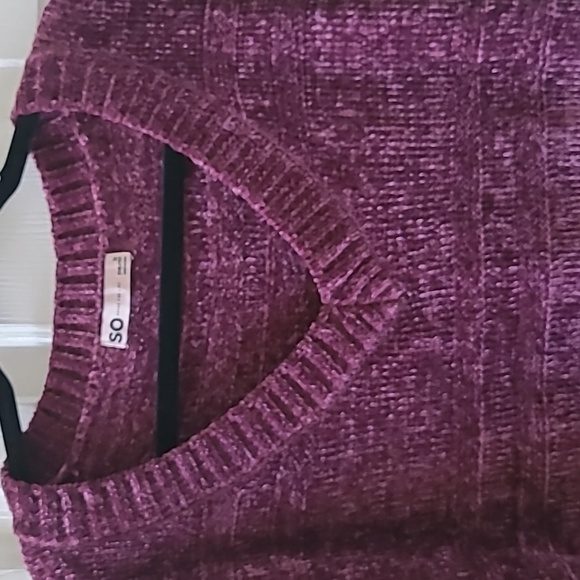 SO BRAND WOMENS JUNIOR CHENILLE PLUM V-NECK PULLOVER SWEATER SIZE MEDIUM - Picture 4 of 16